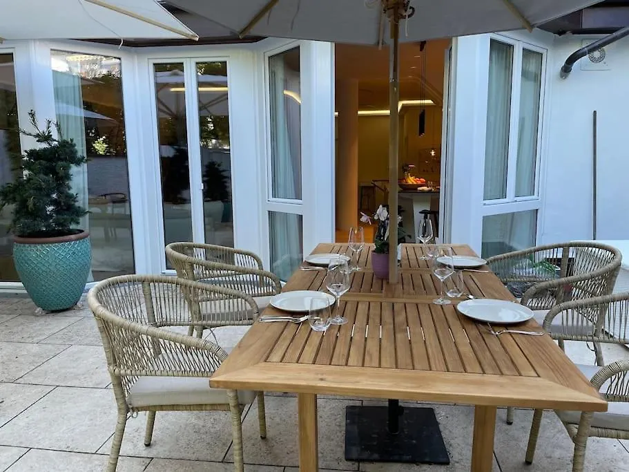 Luxurioeses Loft Mit Grosser Sonnenterrasse & Sauna Munich 0*,