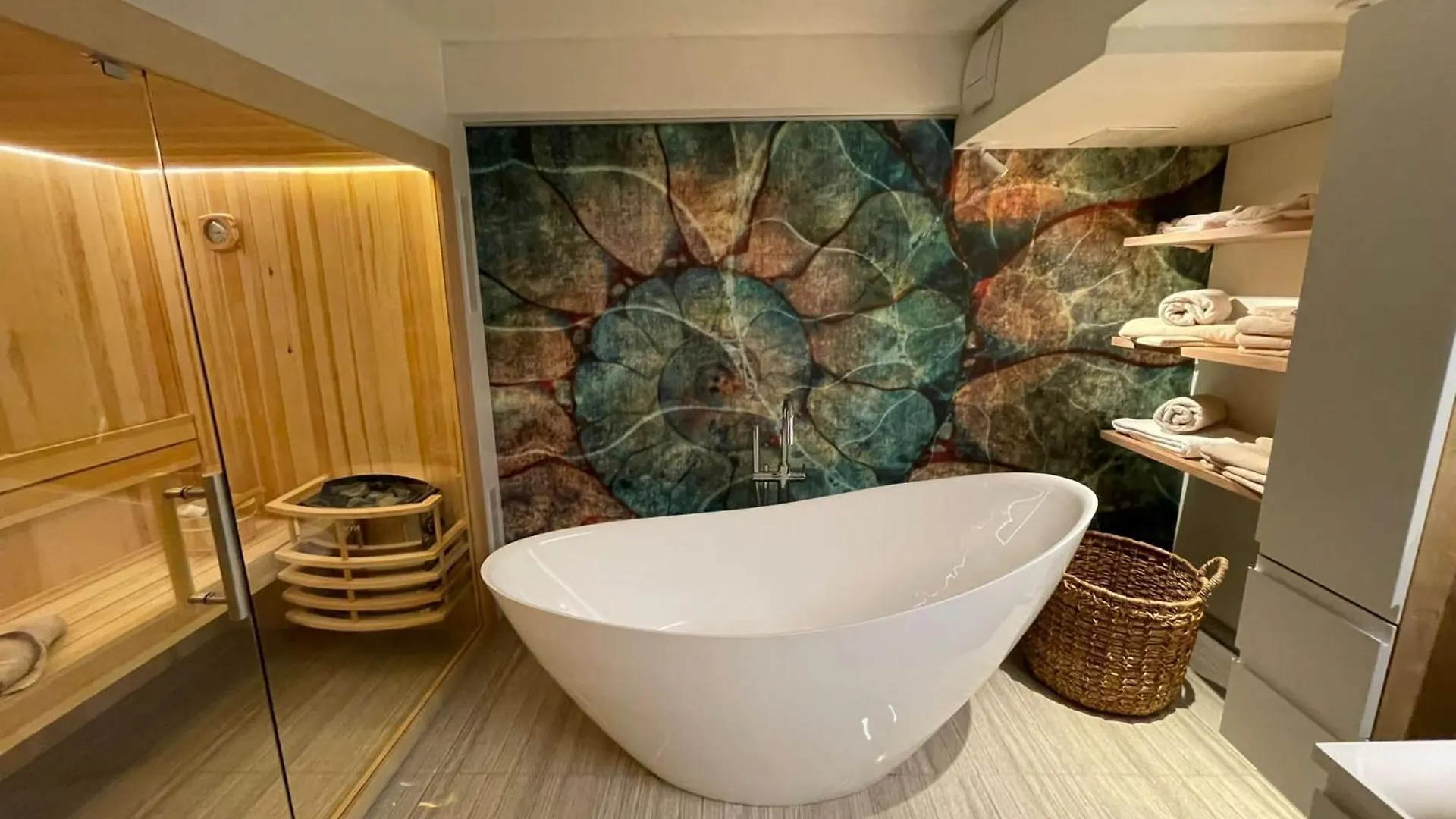 Luxurioeses Loft Mit Grosser Sonnenterrasse & Sauna Munich