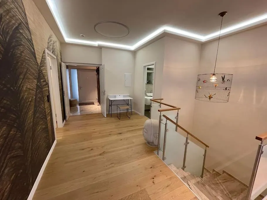 Luxurioeses Loft Mit Grosser Sonnenterrasse & Sauna München Tyskland